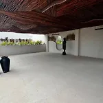 Comfy Plounge Pool Studio